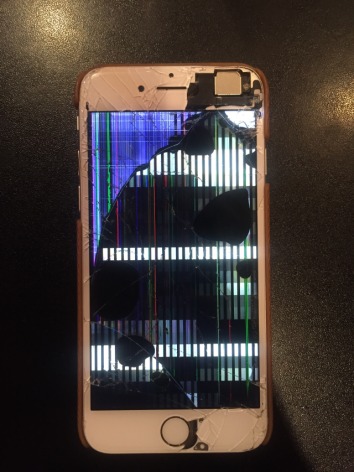 Will a new screen fix this iPhone 6 - 1
