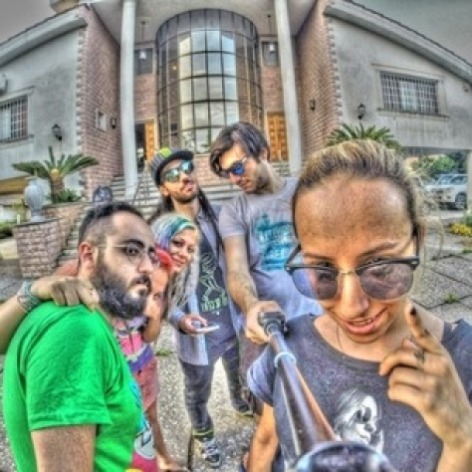 How to edit my picture so it looks like this What app for iphone does have this feature - 2