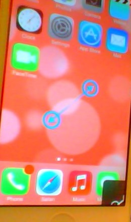 IOS 7 problem What is in the bottom right corner of my screen