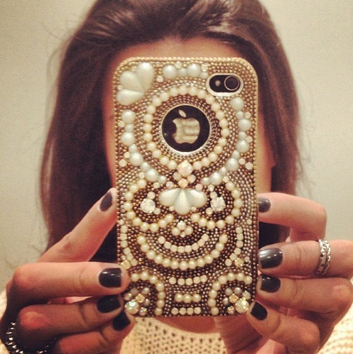 IPhone 4 cases like this or this where can I find it