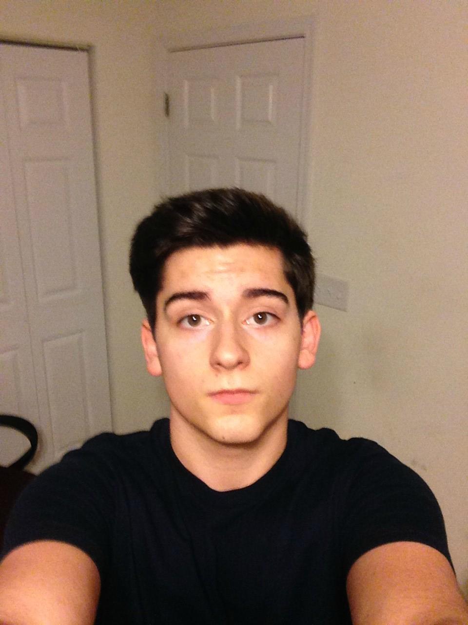 Does lighting drastically change a picture - 1 - 1