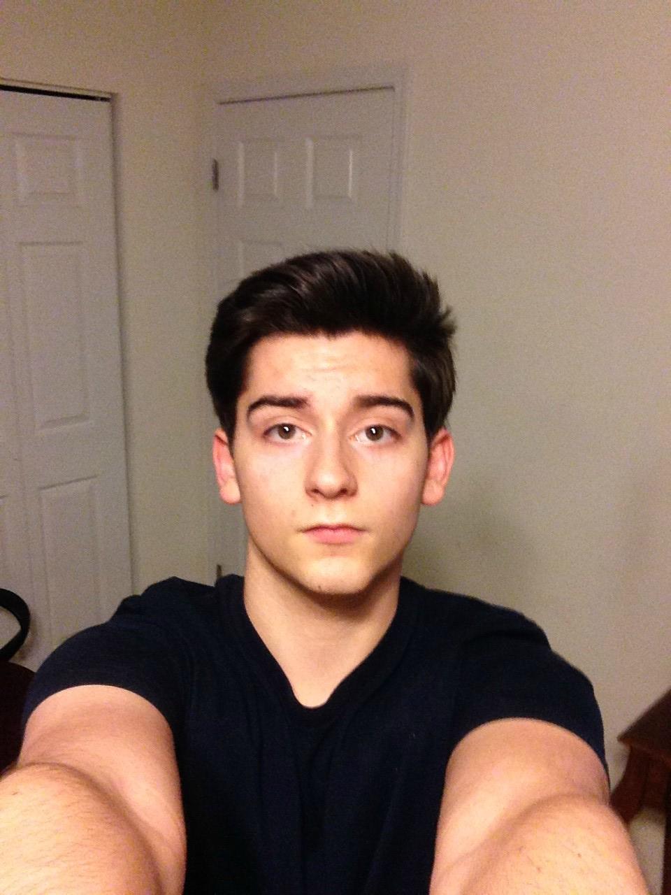 Does lighting drastically change a picture - 1